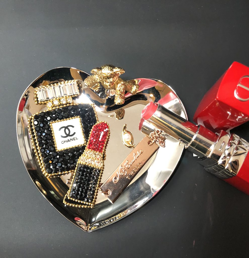 100 Carat Perfume Brooch