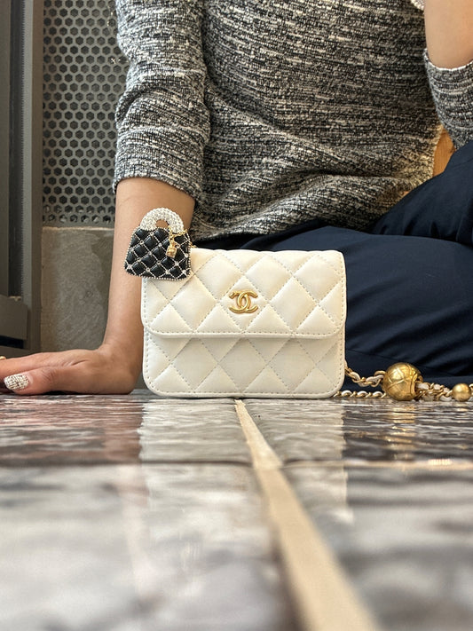 Quilted Handbag Brooch