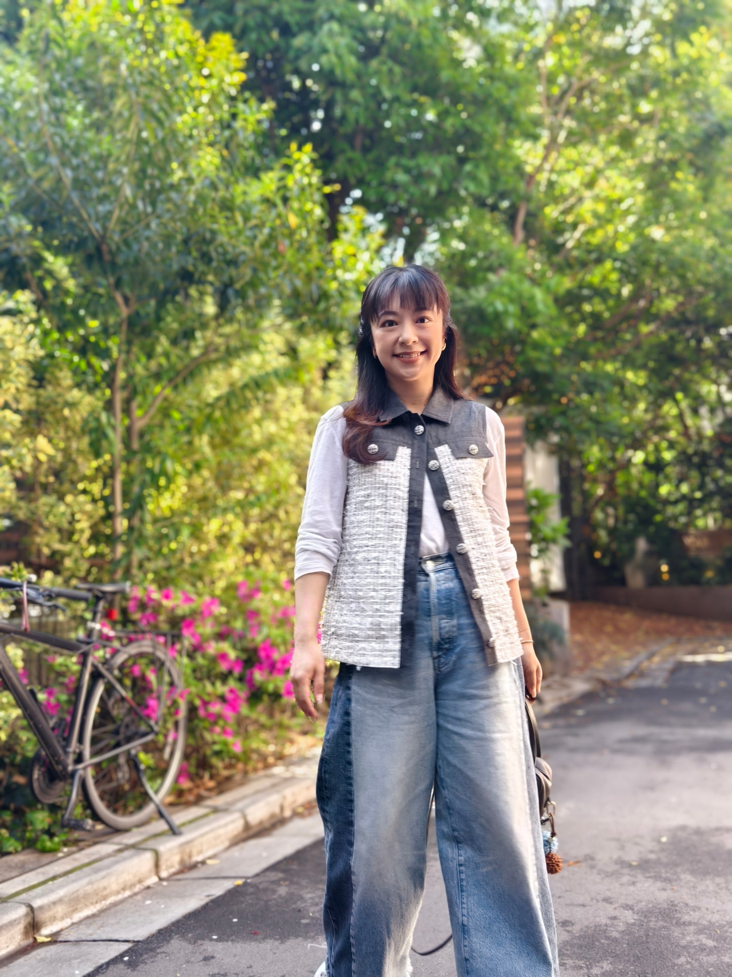 Collared tweed x denim blouse